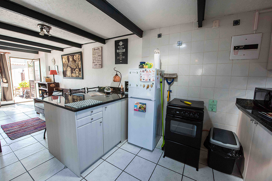 7 Bedroom Property for Sale in Bloubergrant Western Cape